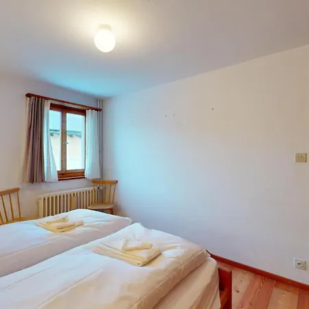Abitaziun Chesa Mulin Suot - Ferienhaus Zuoz